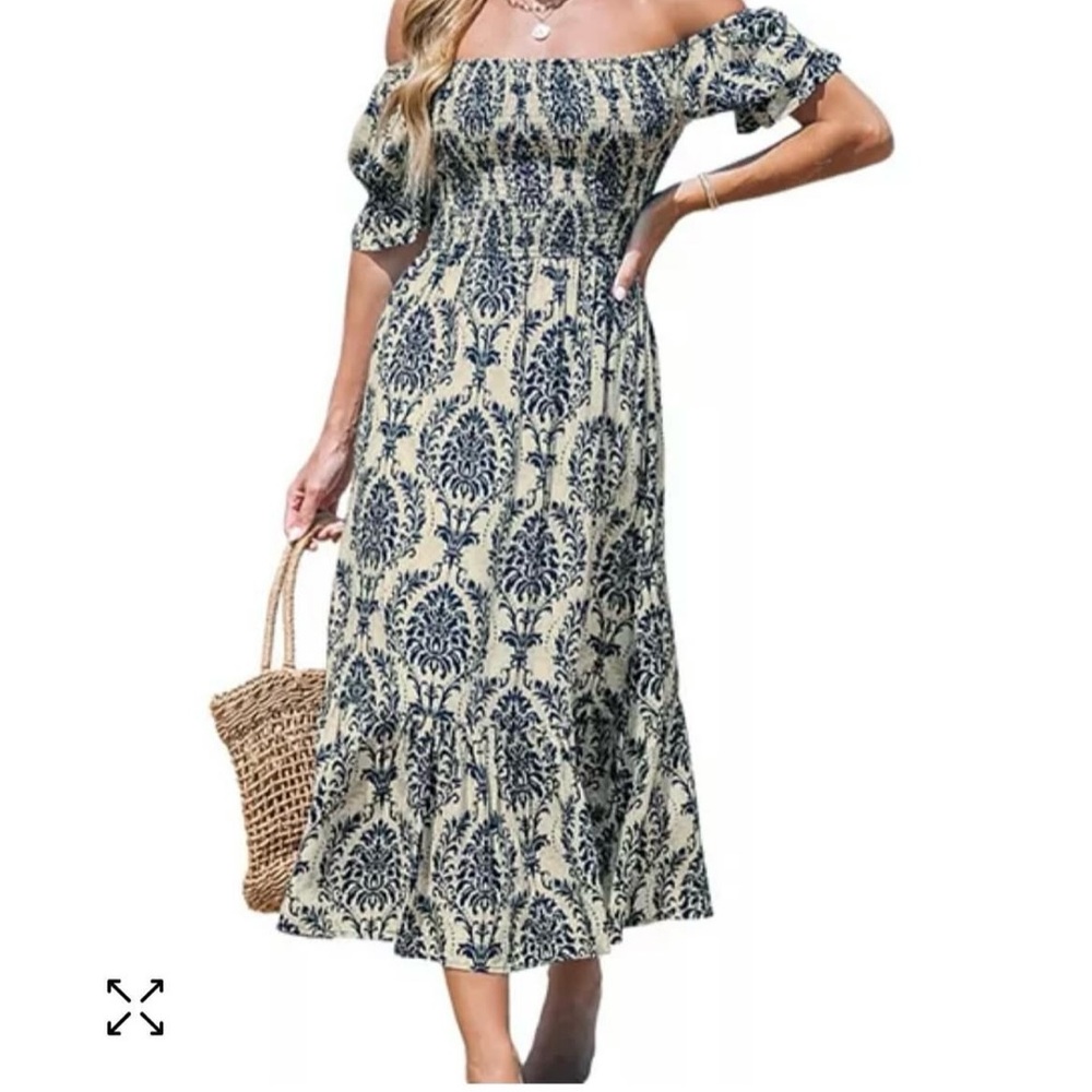Cupshe Off-Shoulder Navy and Cream Midi Dress